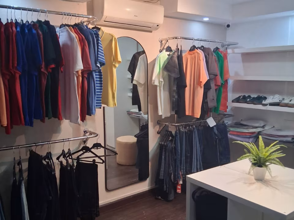 Oportunidad de Inversión: Boutique de Estreno en la Av. Winston Churchill foto 3