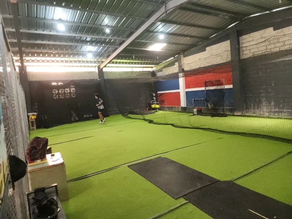 Gimnasio y Centro de Entrenamiento Deportivo con inmueble propio en Santo Domingo foto 3
